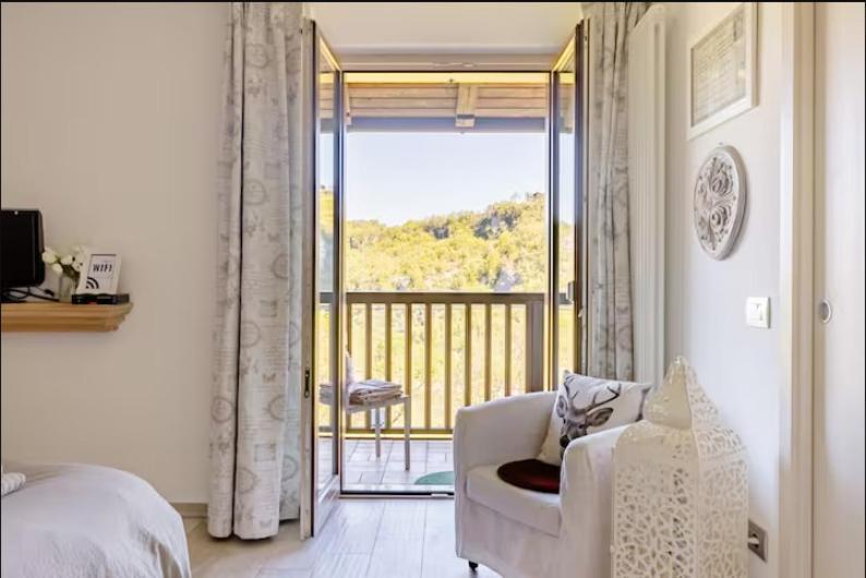 B&B Haus Senter Trambileno Екстериор снимка
