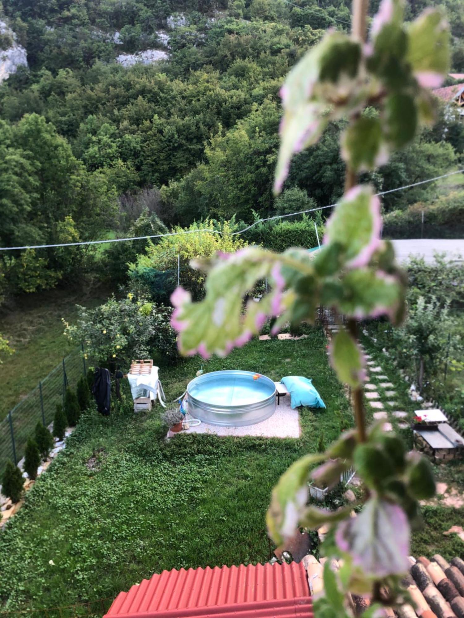 B&B Haus Senter Trambileno Екстериор снимка
